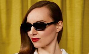 Lou Hayter - Time Out of Mind