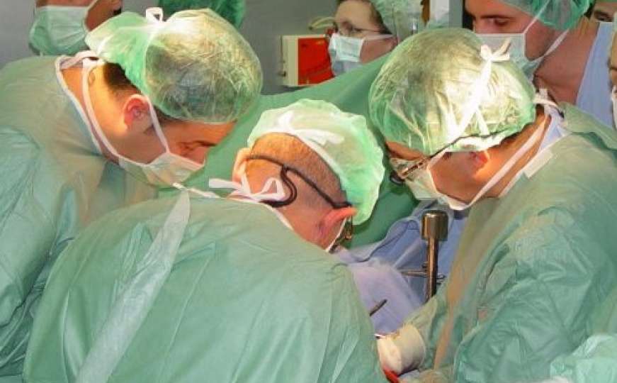 Svjetski uspjeh: Bh. ljekar osmislio novu metodu operacije trbušne aorte