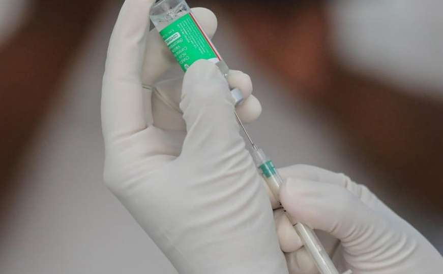 U Italiji odobreno cjepivo AstraZenece: Evo kome se ne preporučuje