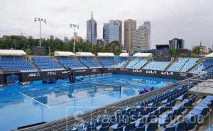 Uzbuna na Australian Openu: Više od 500 učesnika mora u izolaciju