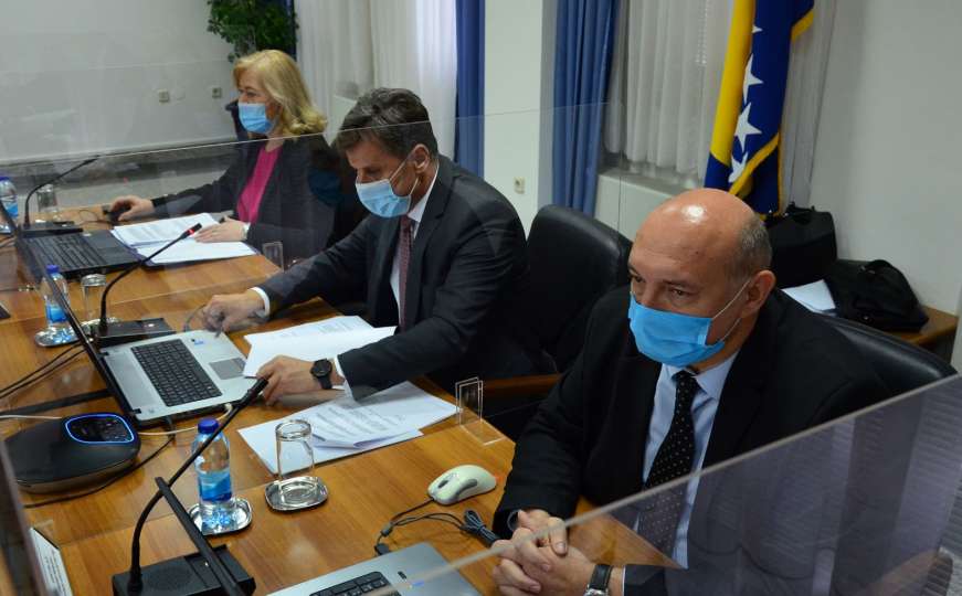 Vlada FBiH razriješila upravne odbore KCUS-a i SKB u Mostaru!