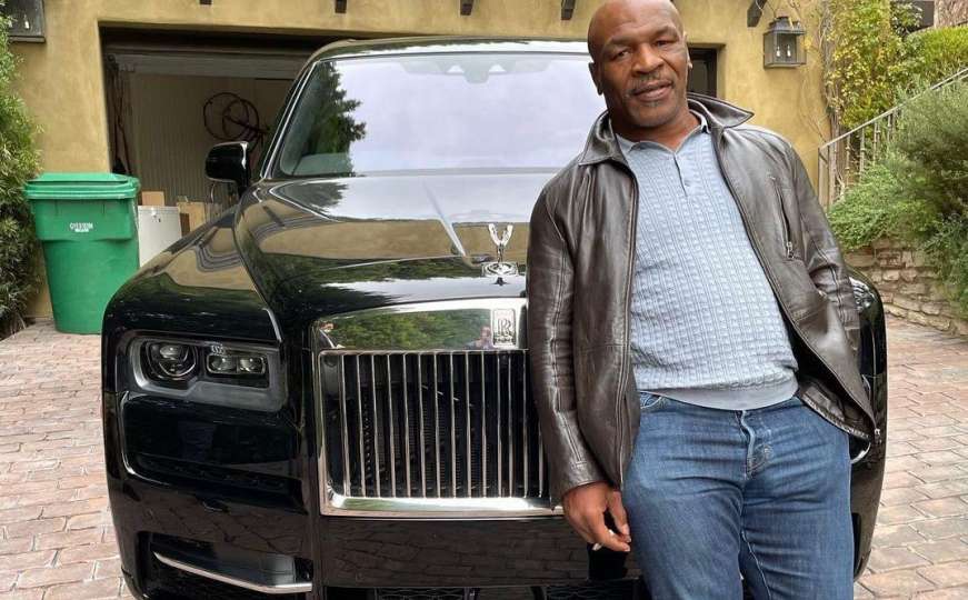 Tyson se pohvalio Rolls-Royceom od 500.000 KM, ljudi primijetili nešto drugo