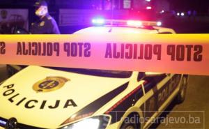 Užas u BiH: Muškarac ubio ženu pa sebe, ranjena još jedna osoba