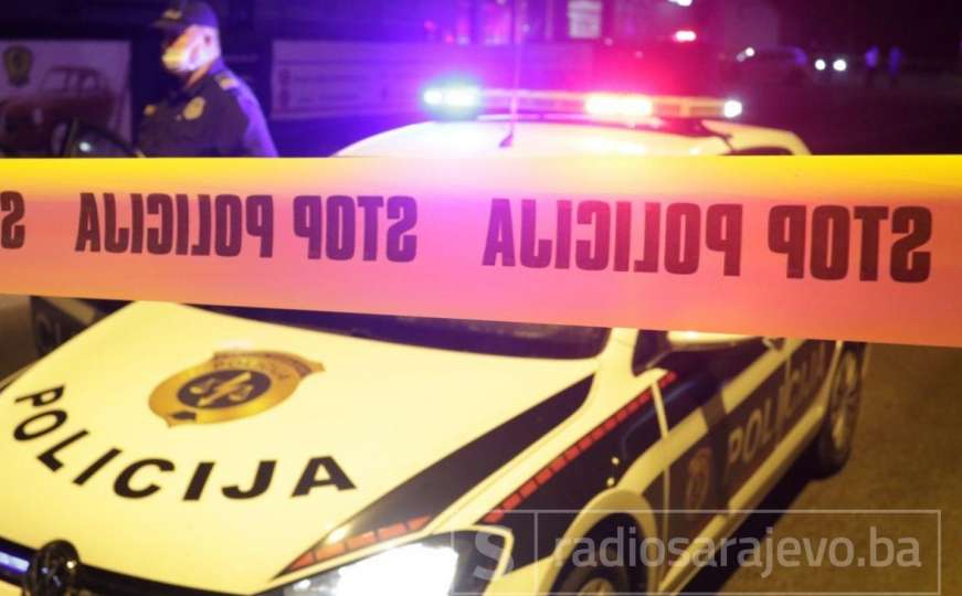 Užas u BiH: Muškarac ubio ženu pa sebe, ranjena još jedna osoba