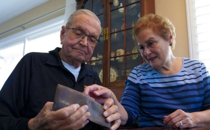 "Bio sam šokiran": Novčanik vraćen vlasniku nakon 53 godine