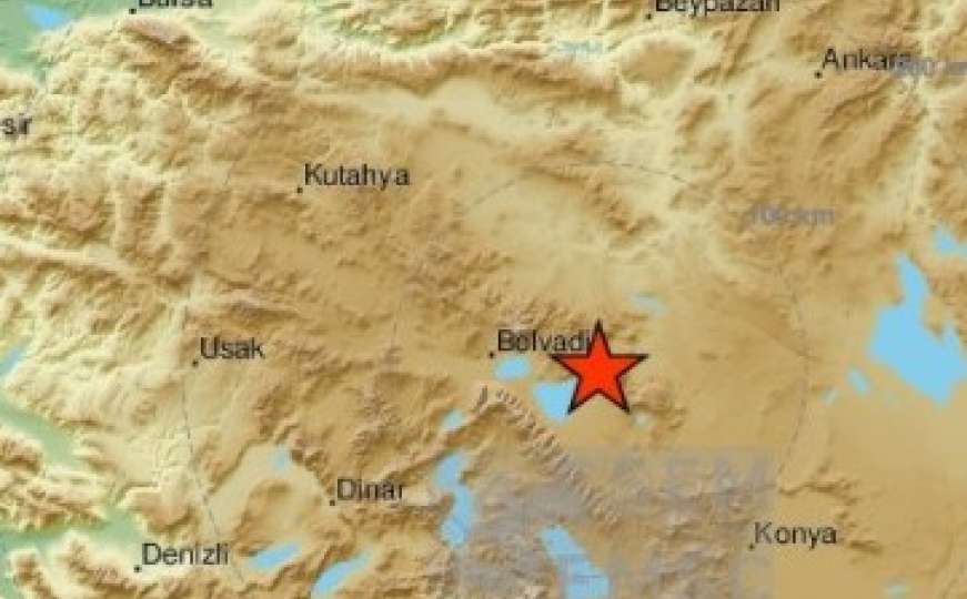 Serija zemljotresa pogodila Tursku, ministar objavio prve informacije 