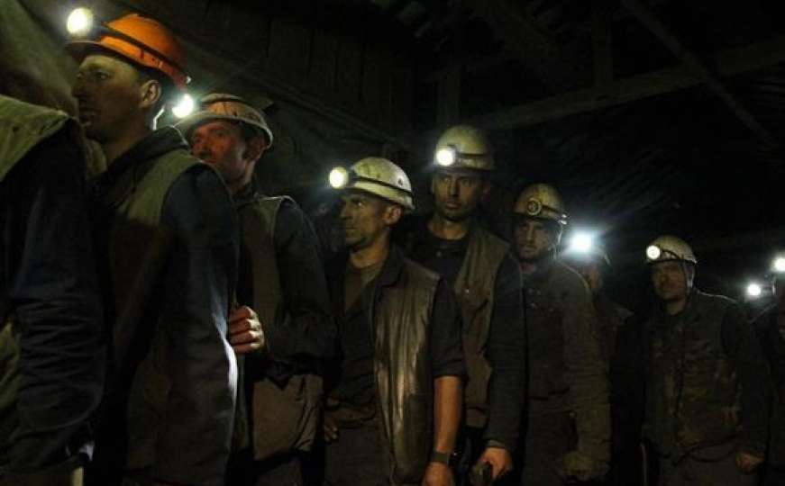 Odlučili se na radikalan potez: Zenički rudari štrajkuju glađu 