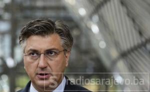 Plenković: Razmišljamo da popustimo mjere u ugostiteljstvu i sportu