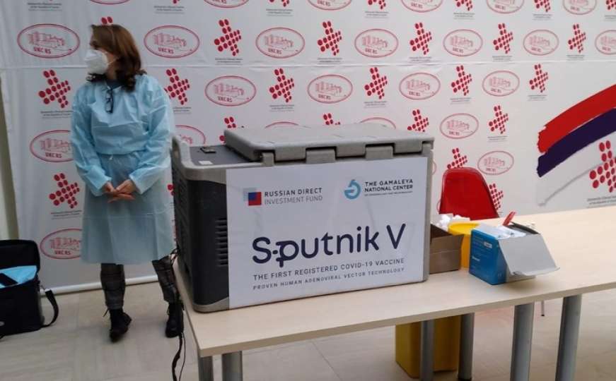 Prvi Bosanci primili vakcinu protiv COVID-a