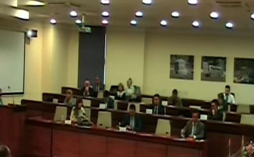 Završen drugi krug glasanja za gradonačelnika Mostara