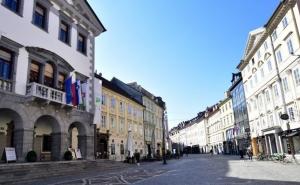 Ugostitelji u Sloveniji traže brza rješenja, prijete vladi tužbom
