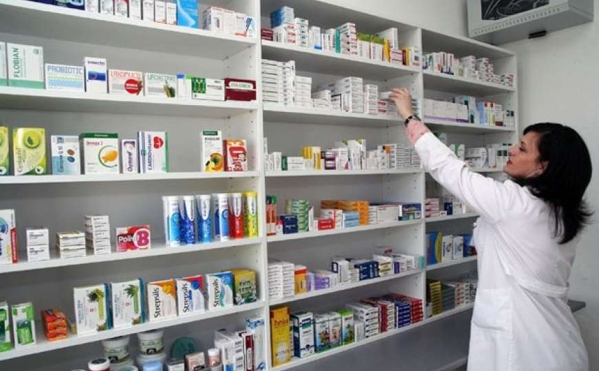 Direktor javne apoteke radnicima nije isplatio pomoć vlade: 30.000 KM u svoj džep