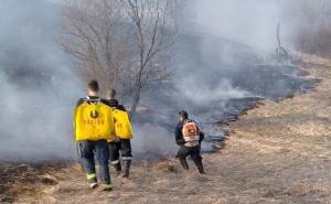 Požar kod Sarajeva, vatrogasci izašli na teren 