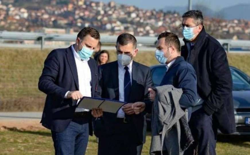 Skaka, Efendić i Avdić obišli lokaciju gdje će se graditi stadion u Sarajevu