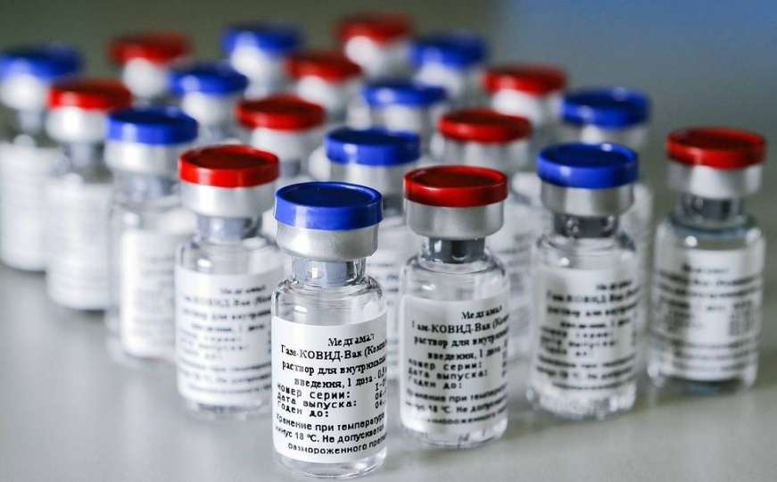 U Srbiju večeras stiže još 100.000 ruskih vakcina
