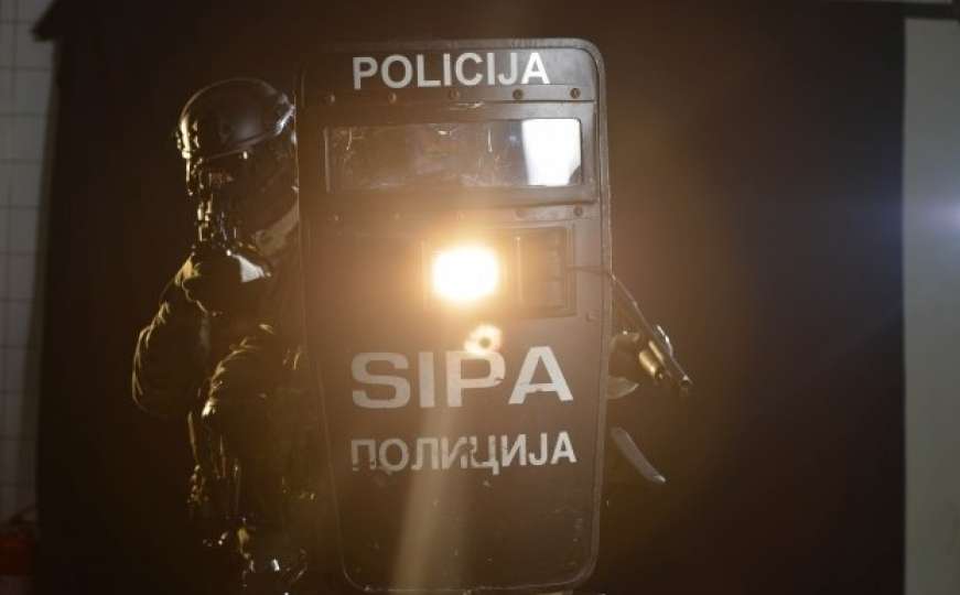 Munjevita akcija: SIPA uhapsila policajca