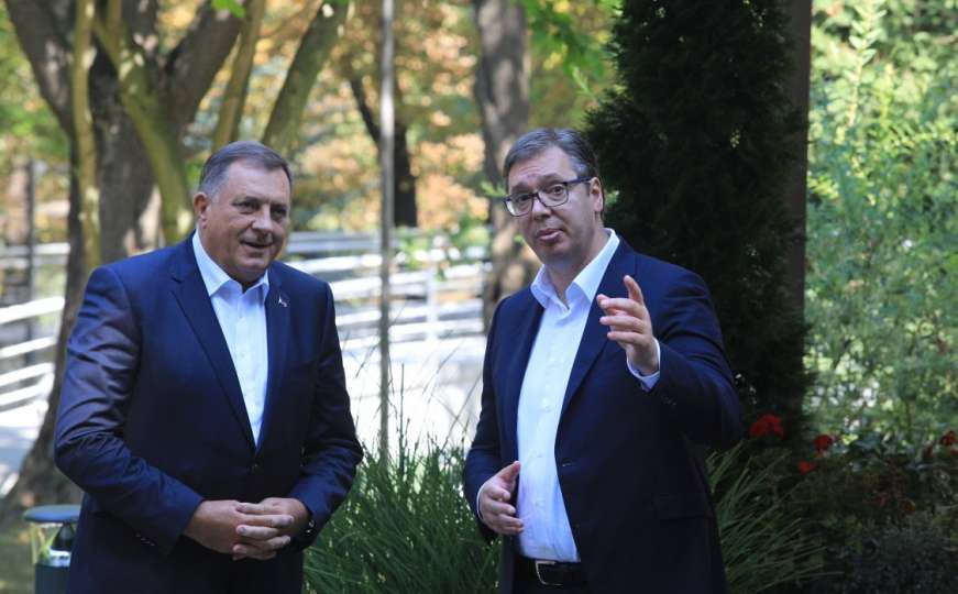 Vučić: Mile ide u Tursku, a ja u Bahrein 