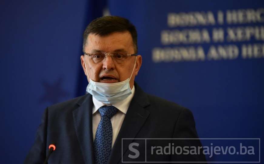 Tegeltija potvrdio stiže 5000 vakcina iz Srbije, najavljen dolazak dodatnih 10.000