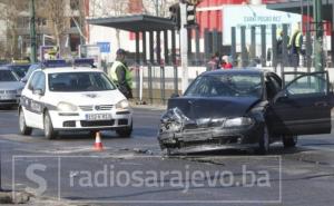 Saobraćajna nesreća u sarajevskom naselju, jedno povrijeđeno