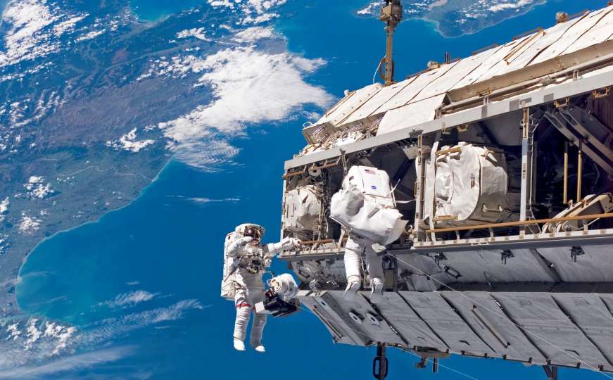 Spektakularno: Pogledajte kako izgleda svemirska šetnja iz perspektive astronauta