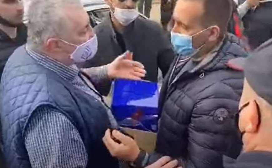 Izbori u Crnoj Gori: Pogledajte incident na biračkom mjestu u Nikšiću