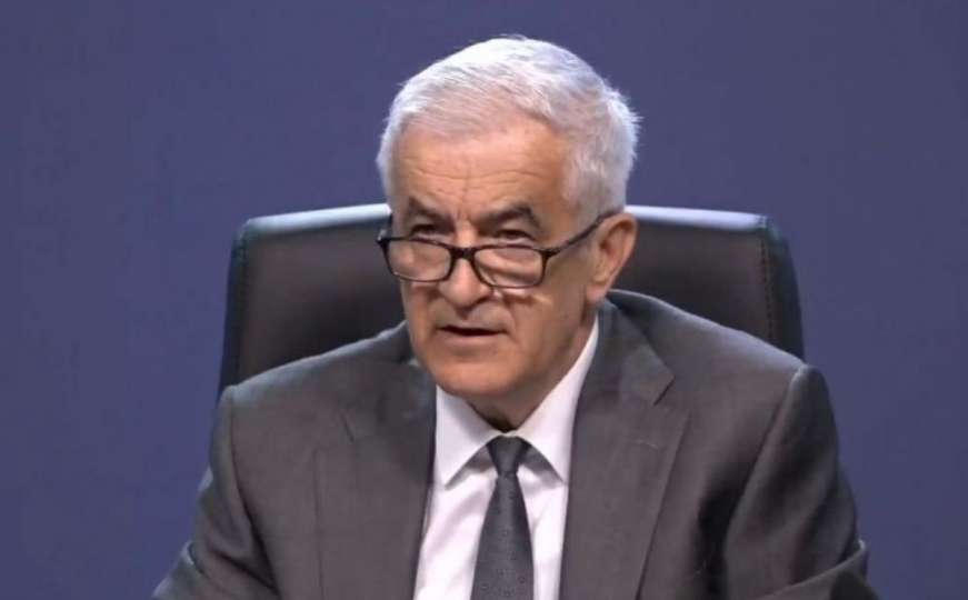 Vjekoslav Mandić: Situacija nije kritična u svim kantonima