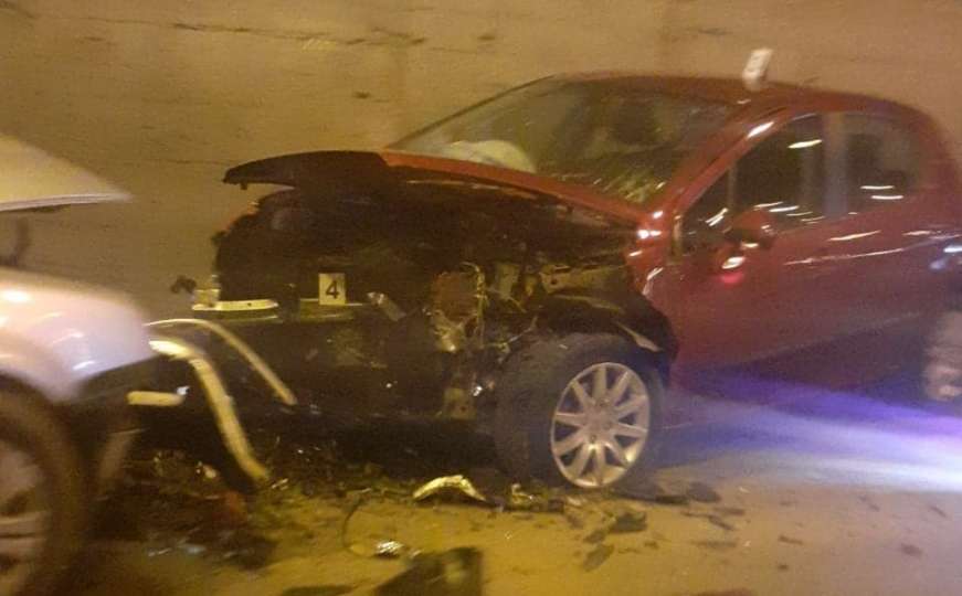 Saobraćajna nesreća u BiH, povrijeđene dvije osobe