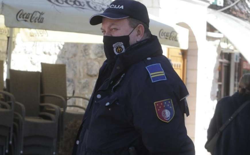Uhapšen muškarac u Sarajevu koji je ukrao čokolade