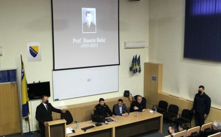 Na Policijskoj akademiji FMUP-a održana komemoracija za Huseina Balića