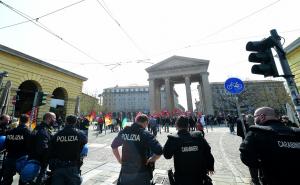 Održan štrajk u 30 gradova Italije: "Niko ne naređuje, niko ne dostavlja"