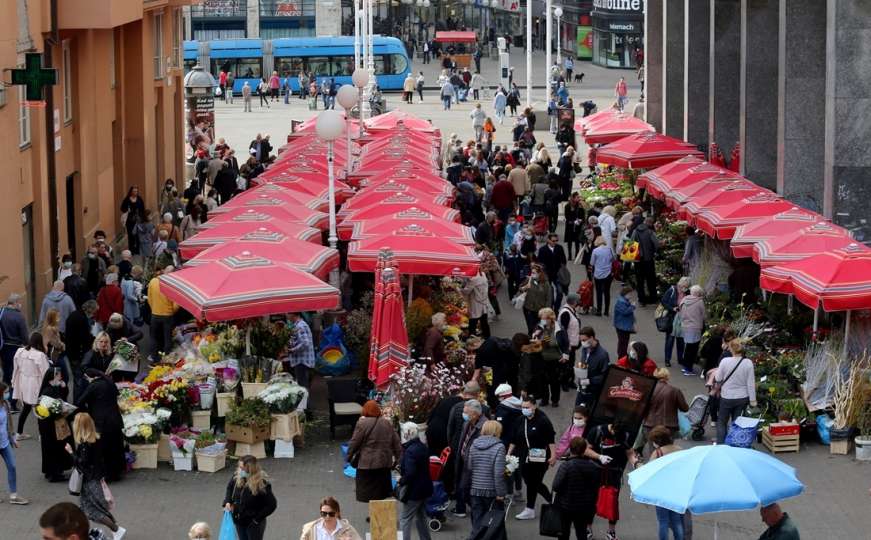 Građani se pripremaju za Uskrs, gužve na tržnicama i na ulicama Zagreba 