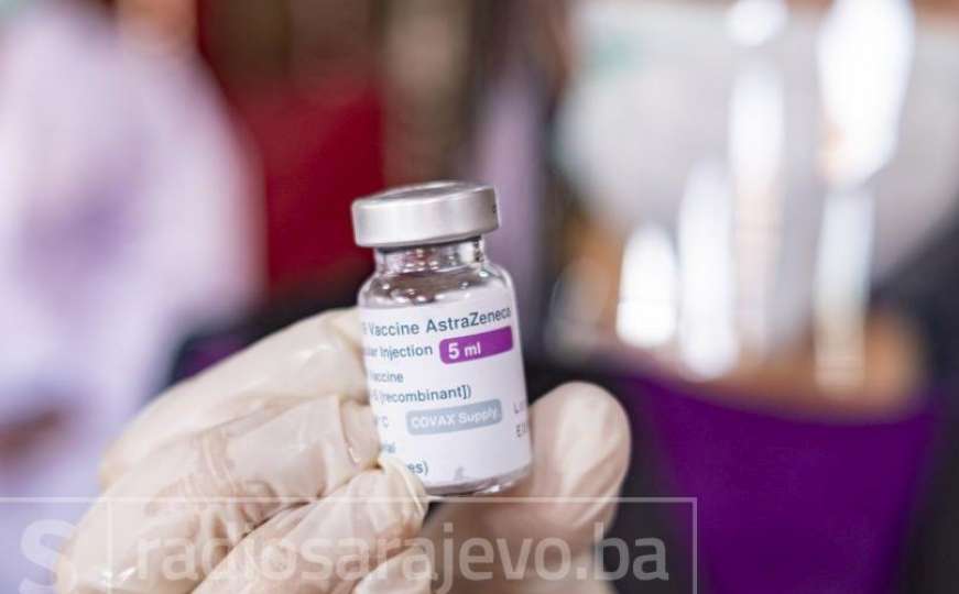 Nizozemska privremeno obustavlja vakcinaciju AstraZenecom