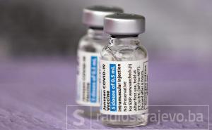 Kompanija Johnson&Johnson započela testiranje vakcine na tinejdžerima