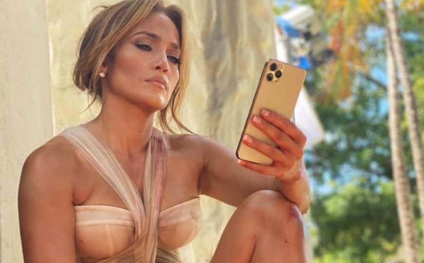 Jennifer Lopez na setu ostavlja bez daha novim fotografijama