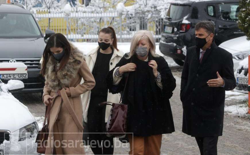 Danas se nastavlja suđenje u aferi respiratori: Novalić i drugi stigli na Sud