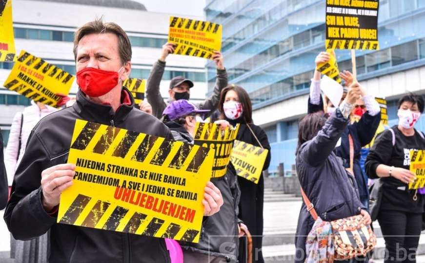 Sarajevski profesori podržali proteste: Tražimo ostavku vlasti u BiH!