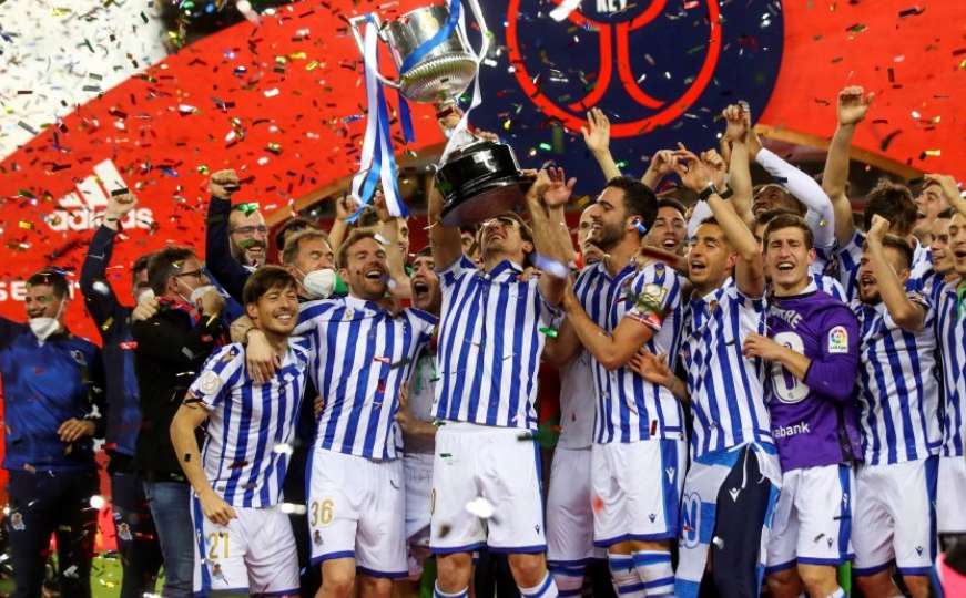 Pobjednici Kupa Španije pehar poklonili ljekarima