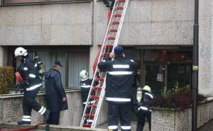 Tragedija na Klinici za plućne bolesti UKC-a Tuzla, jedna osoba smrtno stradala 