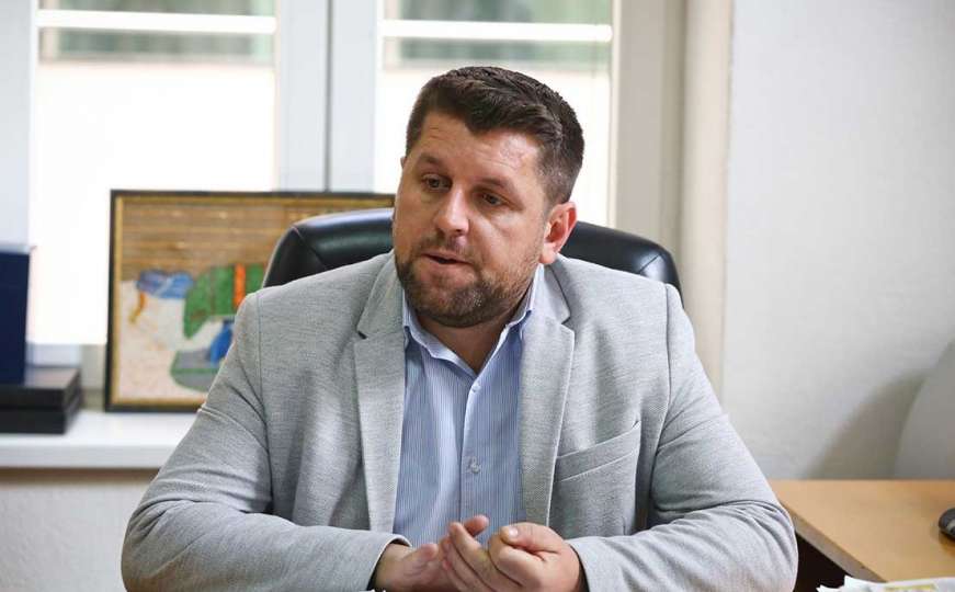 Ćamil Duraković: Ne možemo ostaviti narod, želimo dijalog