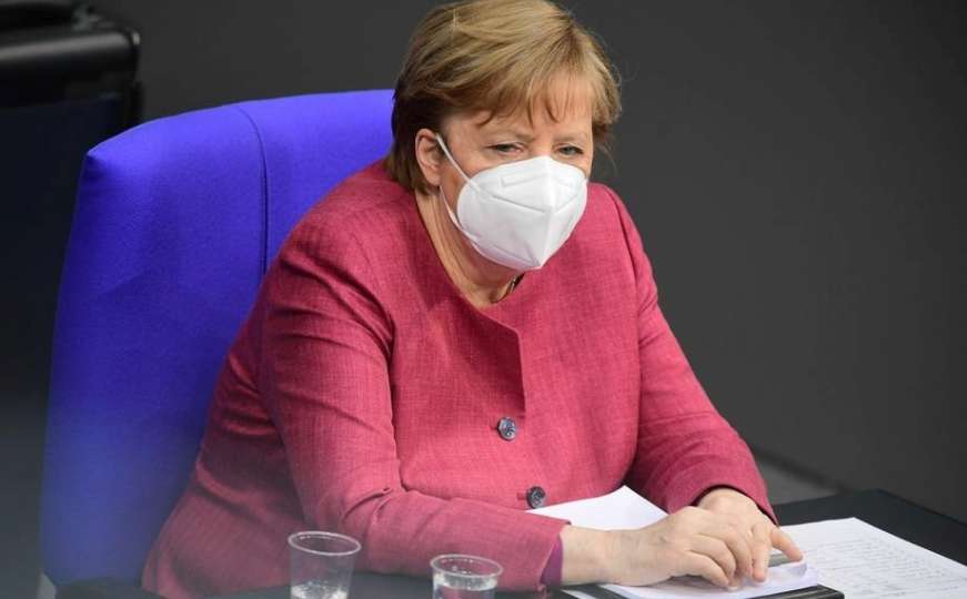 Merkel: Uvesti hitne blokade u slučaju naglog porasta oboljelih od koronavirusa