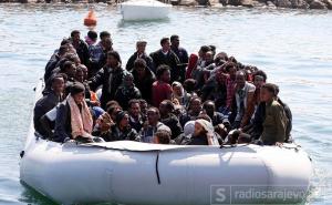 Utopio se 41 migrant, među njima i dijete