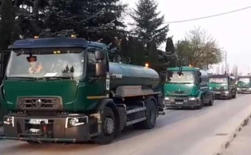 Velika akcija čišćenja u Sarajevu započela defileom vozila KJKP RAD 