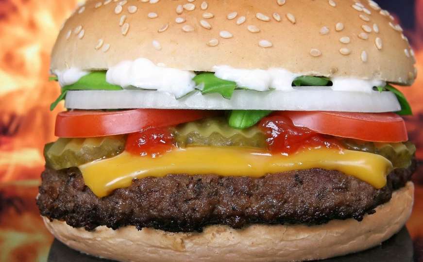 Restoran u Kaliforniji nudi besplatne hamburgere godinu dana, uz jedan uslov