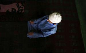 Iz Islamske zajednice odgovorili: Može li se teravija klanjati kod kuće?