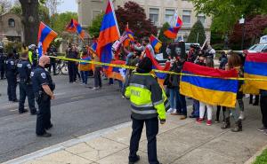 SAD: Protest turskih građana zbog Bidenove izjave o priznavanju genocida