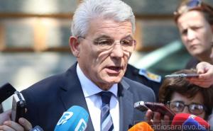  Šefik Džaferović: Ekipa filma „Quo vadis, Aida?“ ima razlog da bude ponosna