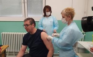 Vučić nakon vakcinacije: Novi non-paper mi je podigao pritisak