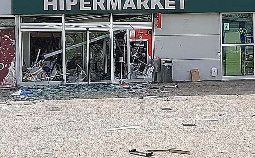 Eksplozija u tržnom centru u BiH: Napadači odnijeli novac iz bankomata
