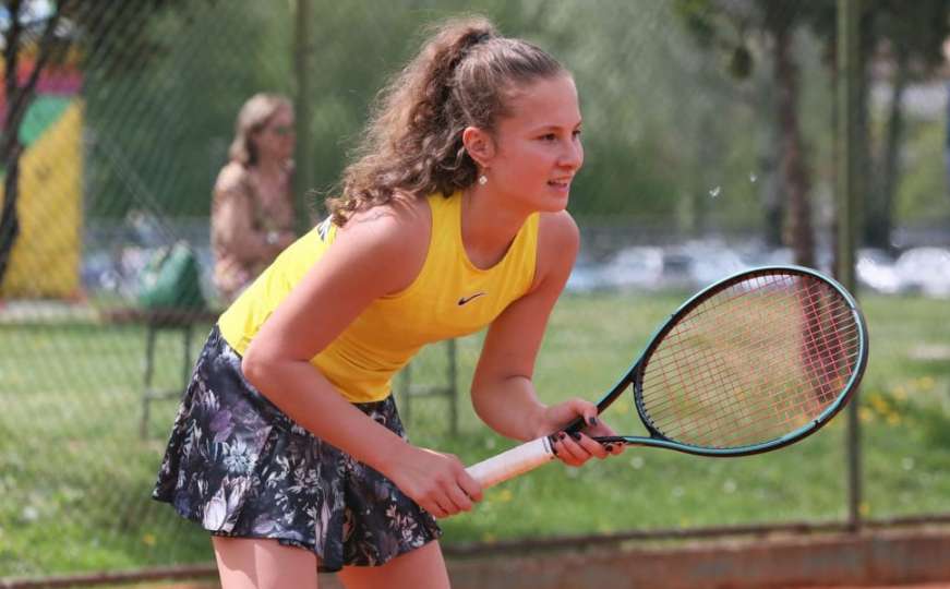  Emina Lagarija osvojila Tennis Europe turnir u konkurenciji parova