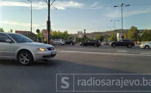 Saobraćajna nesreća u Sarajevu: Vozilom udario pješaka